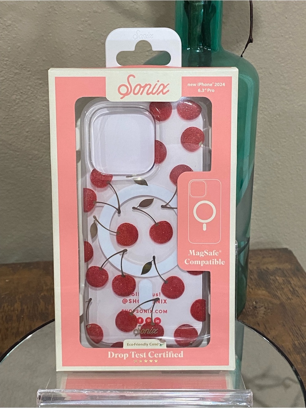 Sonix iPhone 16 pro Case with Red Cherry Print, new!